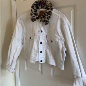 Levi white jean jacket